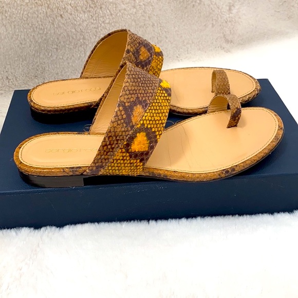 Sergio Rossi Snakeskin Flat Sandals. Size 8. - Picture 3 of 13